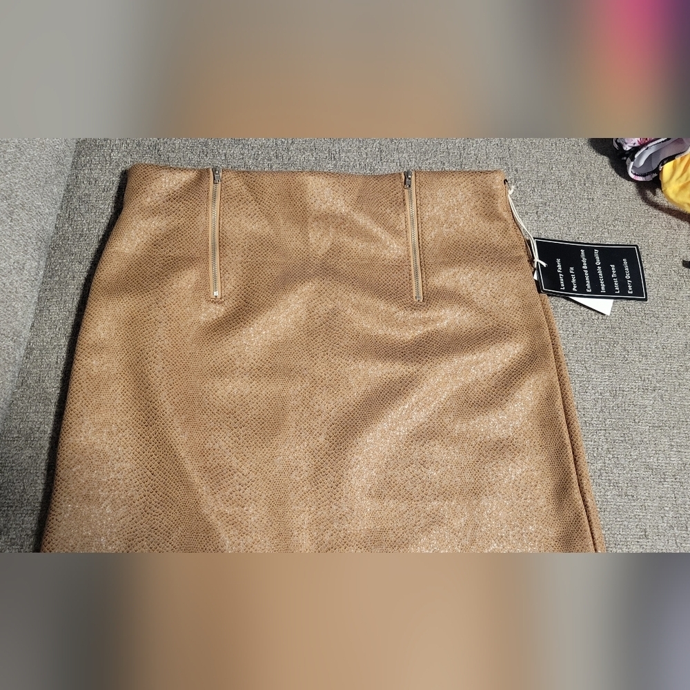 Tan Suede Mini Skirt - Picture 3 of 6